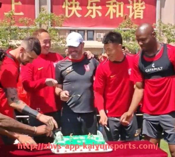 开云体育app下载-2017欧冠半决赛与决赛 双方对决与经典战绩